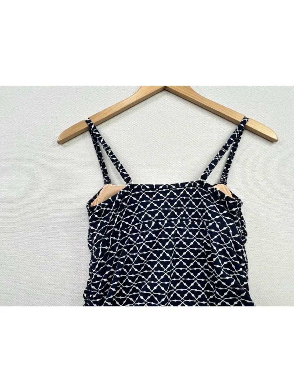 Lands' End Women's Tankini Swim Top Sleeveless Side Ties Size 6P Navy White Geo